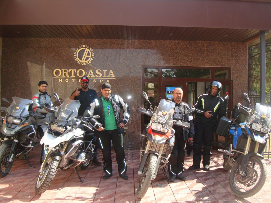 Hotel Orto Asia Osch Exterior foto